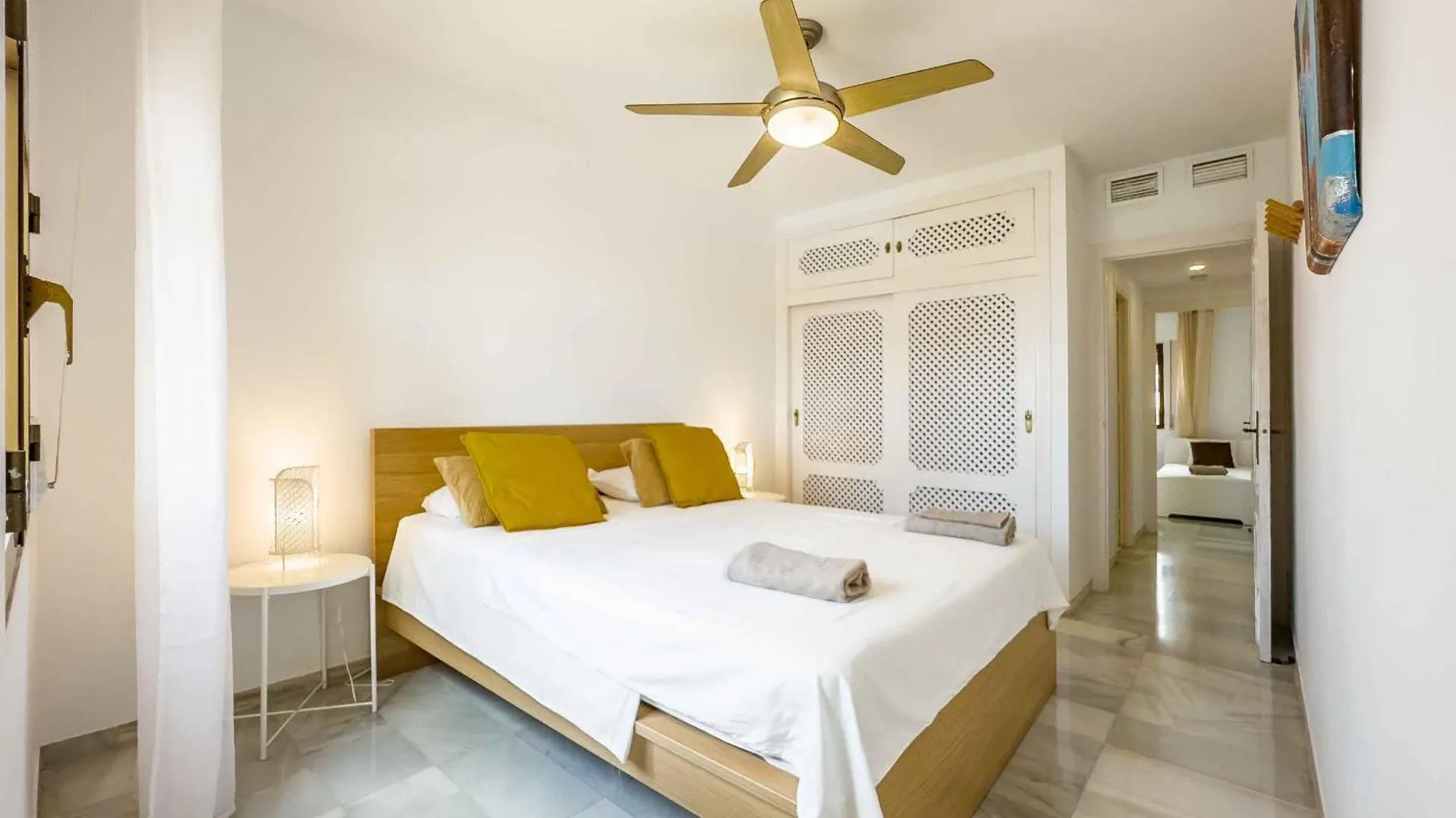 Apartment In Vacation Resort In La Cala De Mjias Sitio de Calahonda