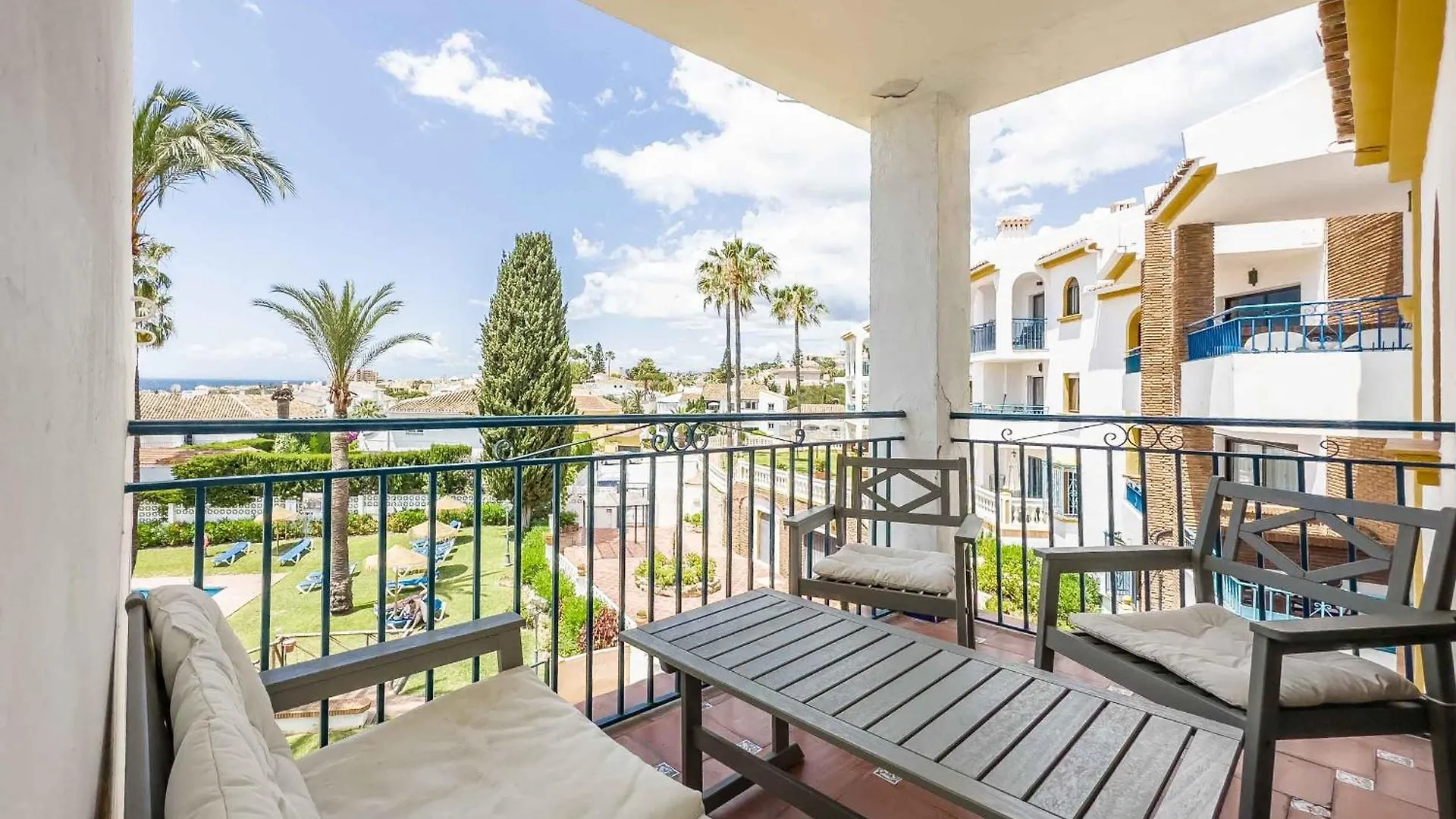 Apartment In Vacation Resort In La Cala De Mjias Sitio de Calahonda Spain